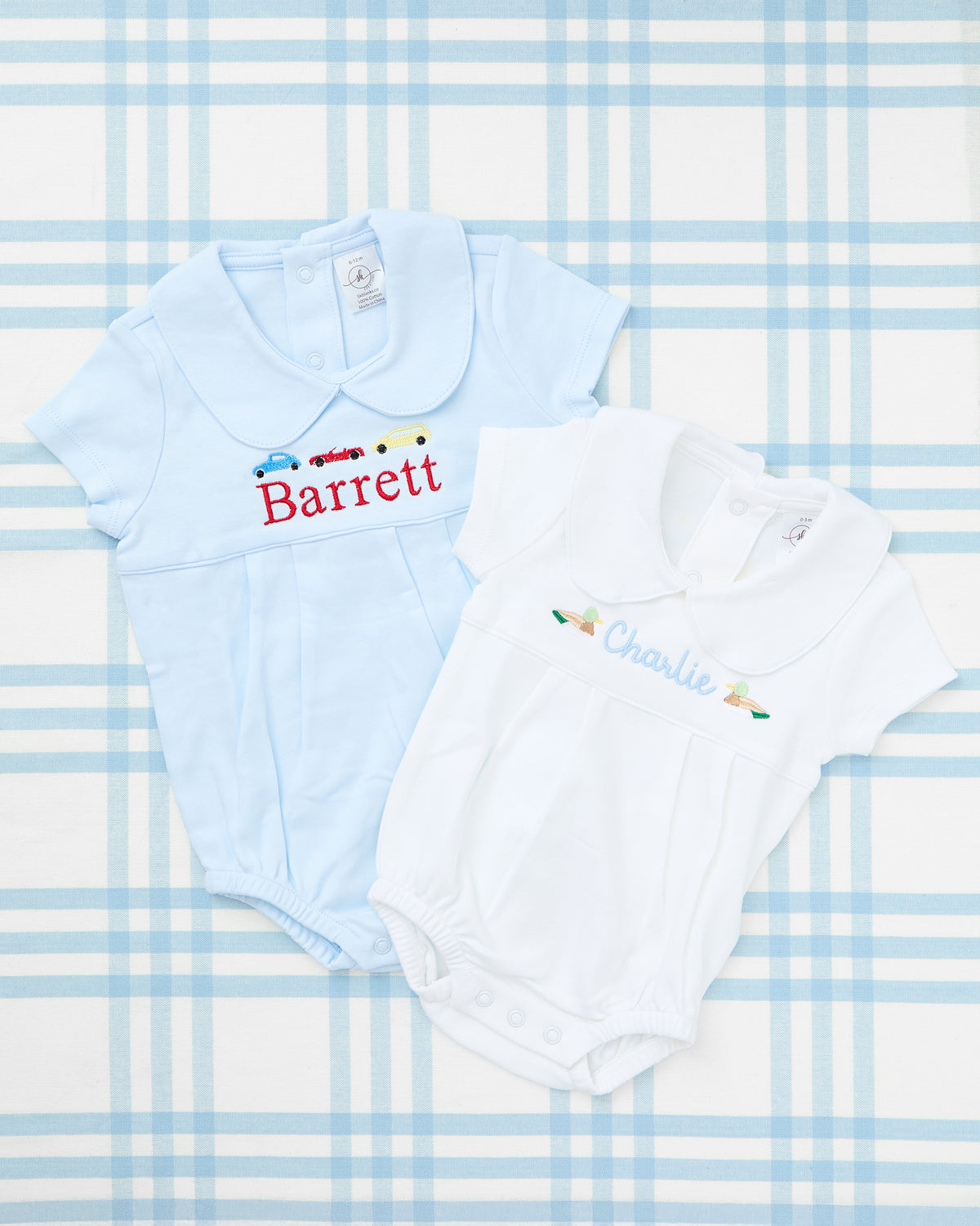 Short Sleeve Peter Pan Collar Bubble with Motif